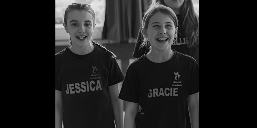 Encore Academy Girls Singing